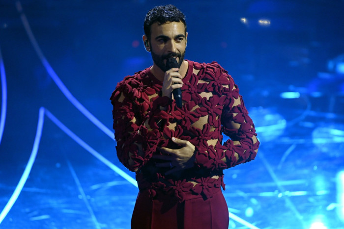 Italian pop stars shake up menswear at Sanremo Music Festival